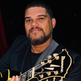 Abel Cruz Cardoso guitarist