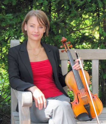 Zhanna Bullock - violin, viola
