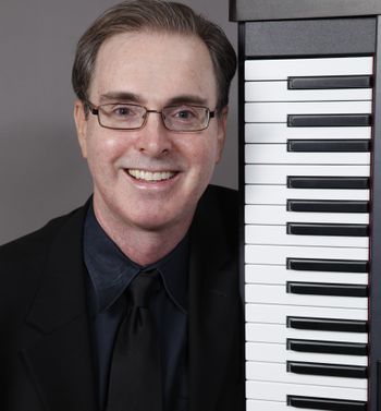 Kevin Fox, Pianist
