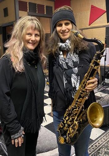 Kaye & Dana Robbins ( sax player/ Delbert McClinton)
