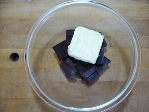 Nanaimo Bar - chocolate layer