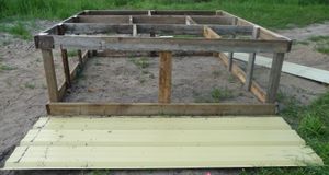 Pasture poultry chicken tractor - attaching cross bracing