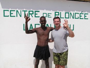 Visting our troops in Djibouti, Africa, Tommy takes a day to go scuba diving and Abbas is his instructor.
