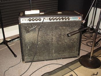 Old (but great!) Fender Twin amp used by Wendell Cox on slide guitar tracks for MM's new album
