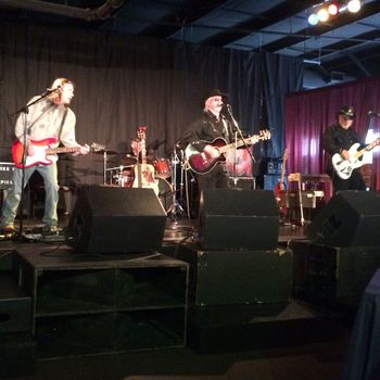 MMB performing at Kenny Lee Showcase during CMA Music Festival 2014
