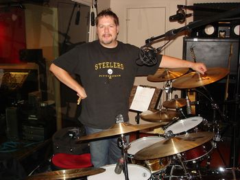 David Northrup has been featured in Modern Drummer magazine and can be seen onstage with Travis Tritt in numerous videos, dvds, you tube videos, etc.
