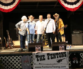 All together now, our last night at the Evergreen State Fair (2014)
