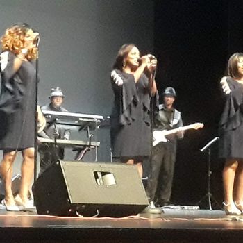 The Ladies of Motown Tribute Group
