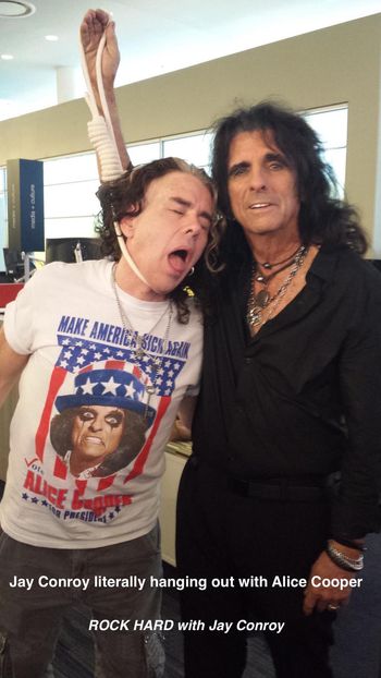 Jay "hanging" with Alice Cooper
