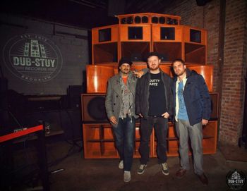 Kiva, Matt Shadetek & Atropolis at Dubstuy's 1st soundsystem event Brooklyn
