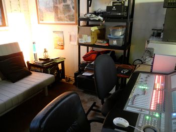 The Controll room and lounge
